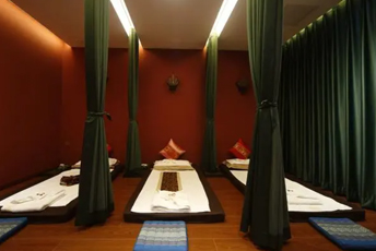 苏州虎丘泰式按摩的被动瑜伽：当身体被折叠成诗